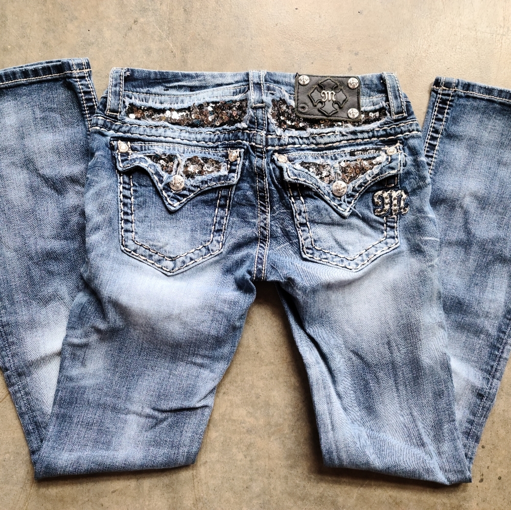 Womans 26x31 Miss Me Jeans